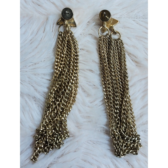 Gold chain dangle earrings - Picture 3 of 15